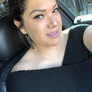 Meet your Posher, Reyna